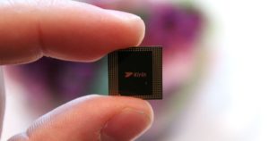 Huawei says its new smartphone chip is faster than Snapdragon in almost every way